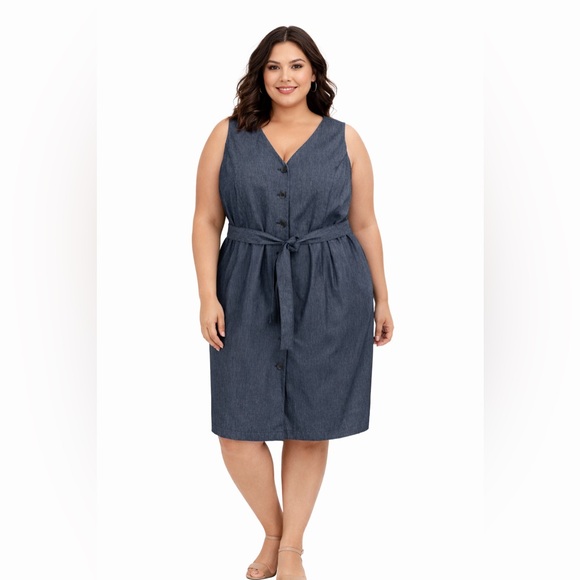 Liz Claiborne Dresses & Skirts - Liz Claiborne Denim Button Front Belted Midi Dress Sleeveless V-Neck Blue Casual